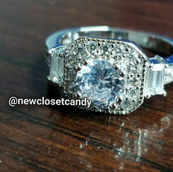 1ct  Engagement Ring Diamond Synthetic CZ - Picture 7 of 11